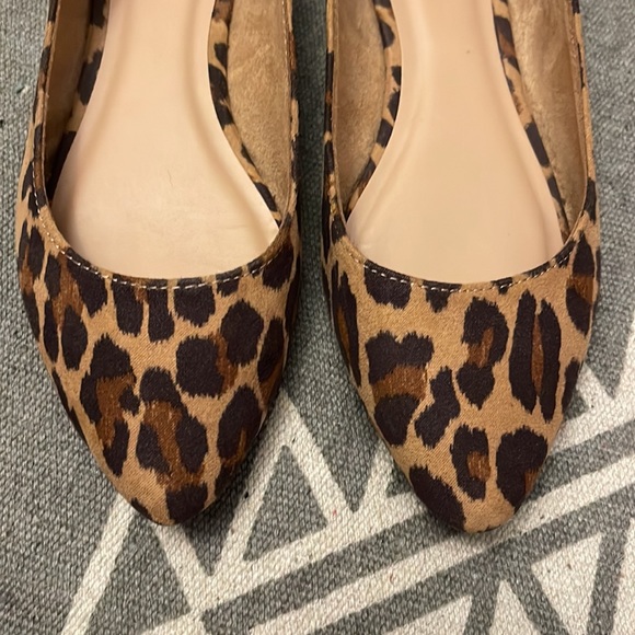 Old Navy Cheetah Print Flats - Picture 2 of 5